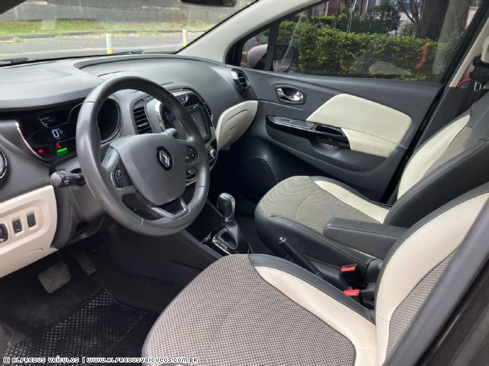 Renault CAPTUR INTENSE 2.0 AUTOMTICO 2017/2018